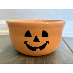 Fiesta Happy Pumpkin Gusto Bowl in Tangerine | Fiestaware Orange Halloween Soup